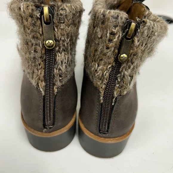 Adrienne Vittadini Brown Combat Boots - Picture 2 of 6